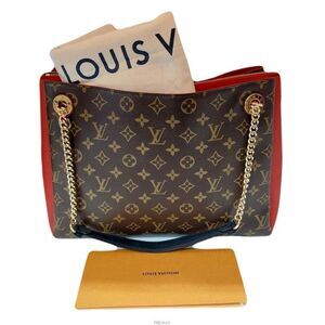 Cherry Gold Shiren Shoulder Bag Mm